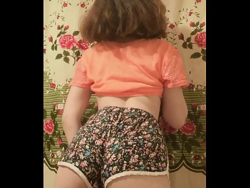 ❤️ Sexy junges Babe zieht ihre Shorts vor der Kamera aus ❤️❌ Porn video bei de.passiveincome1.ru